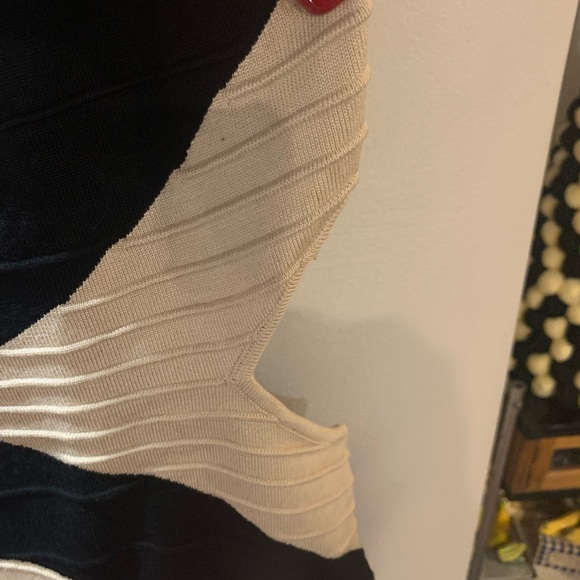 WOT “PRJCT 5750” XS black/tan body con dress. One shoulder w/cut out - Picture 4 of 6